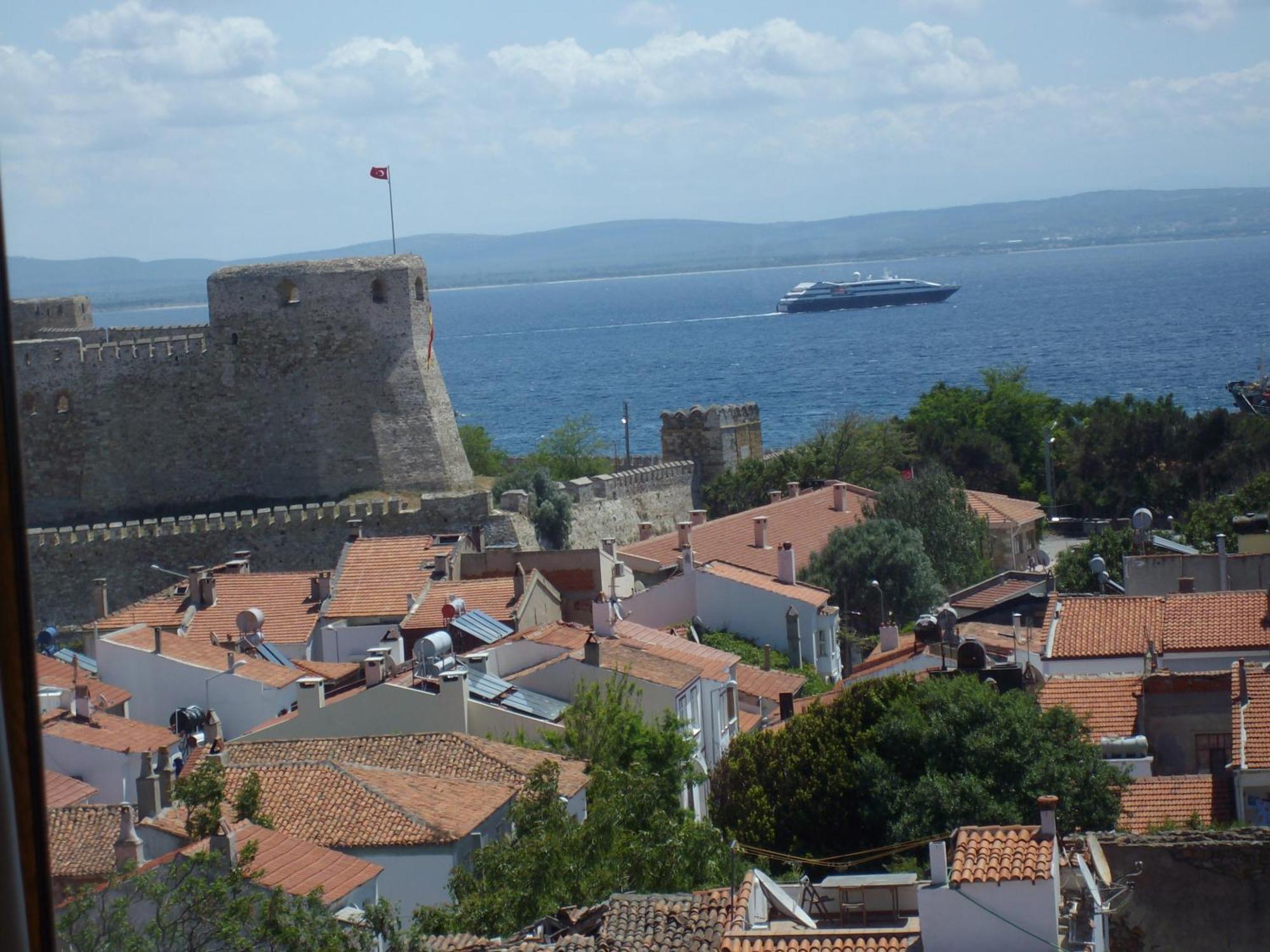Adali Guest House Τένεδος Εξωτερικό φωτογραφία