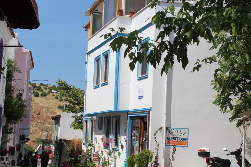 Adali Guest House Τένεδος Εξωτερικό φωτογραφία